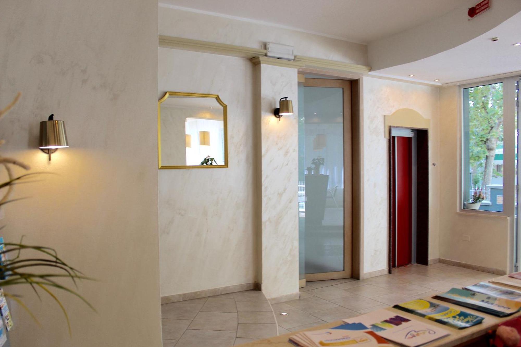 King Hotel